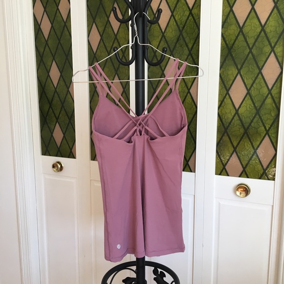 Lululemon Tank - Picture 1 of 4